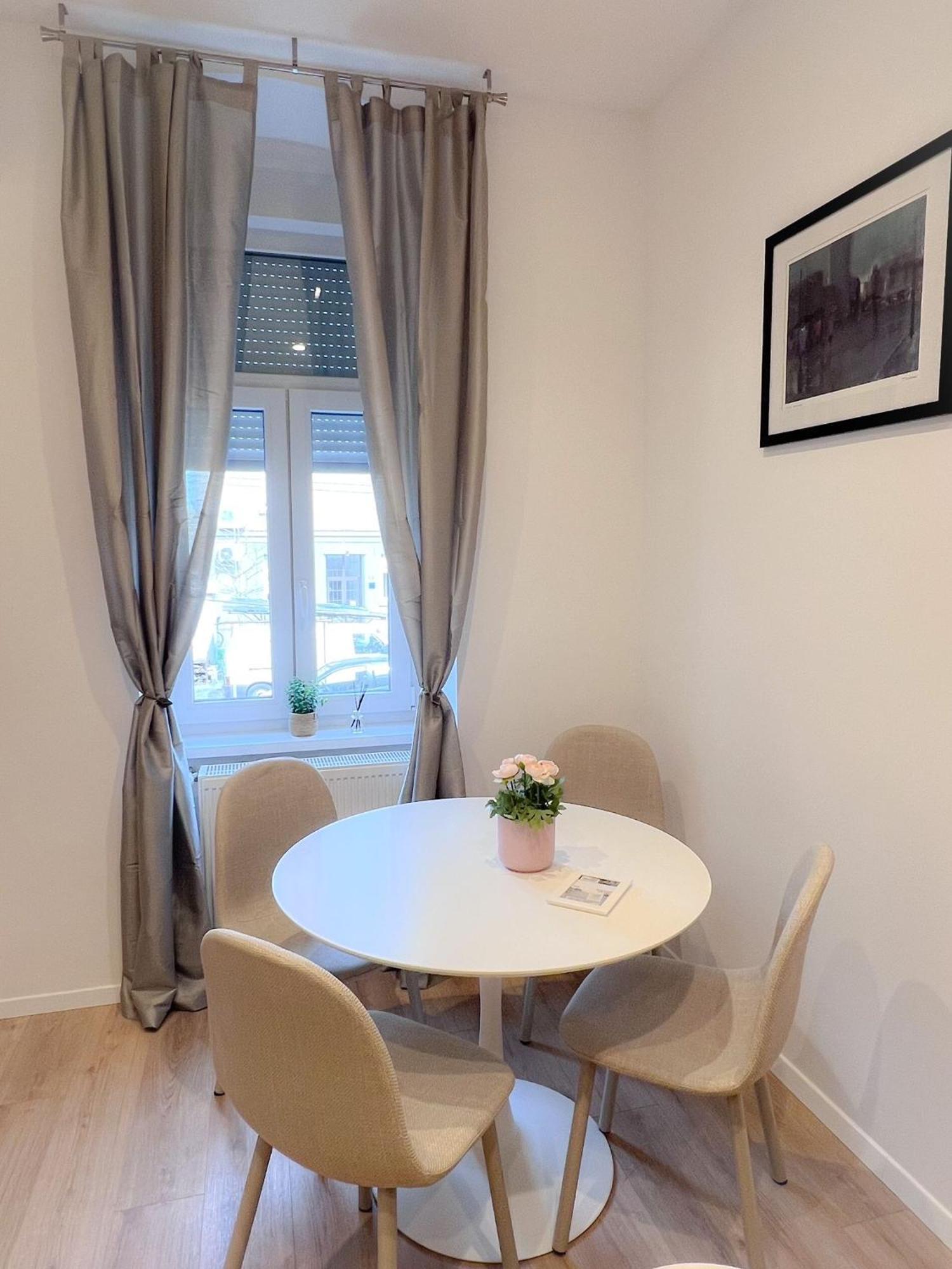 Apartman No. 3 ซาเกร็บ ภายนอก รูปภาพ