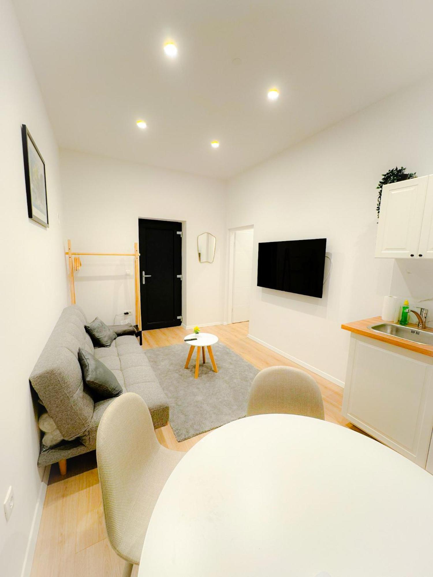 Apartman No. 3 ซาเกร็บ ภายนอก รูปภาพ